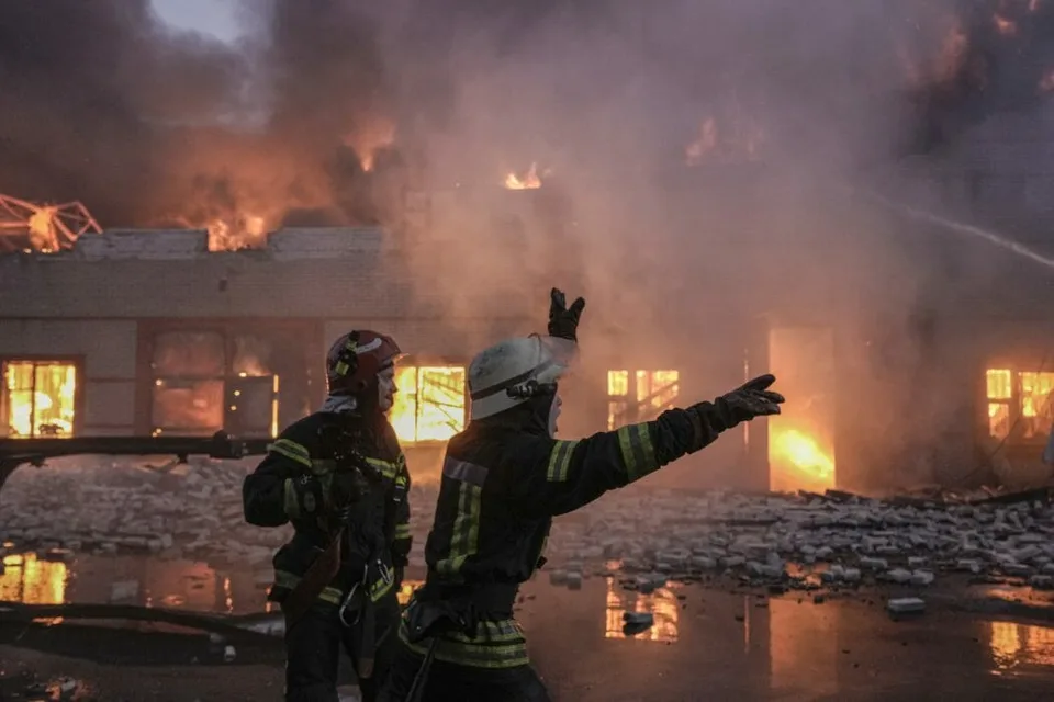 Read more about the article Ukrajina útočí na ruské územie: Údajne bombardovala ropné zariadenia