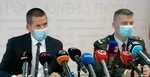 Dočasný policajný prezident Štefan Hamran (vľavo) a hovorca hovorca PPZ Michal Slivka (vpravo).