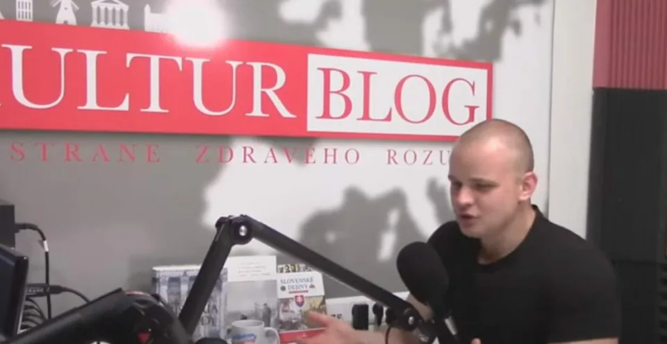 Read more about the article VIDEO Cenzúra či ochrana pravdy? Po Blahovi dostal  STOPKU aj Kulturblog! Mazurek reaguje