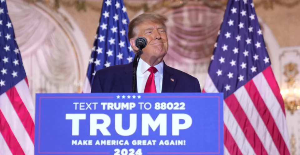 Read more about the article Trump o de Santisovej rezignácii z kampane: Dúfam, že odteraz budeme spolupracovať!