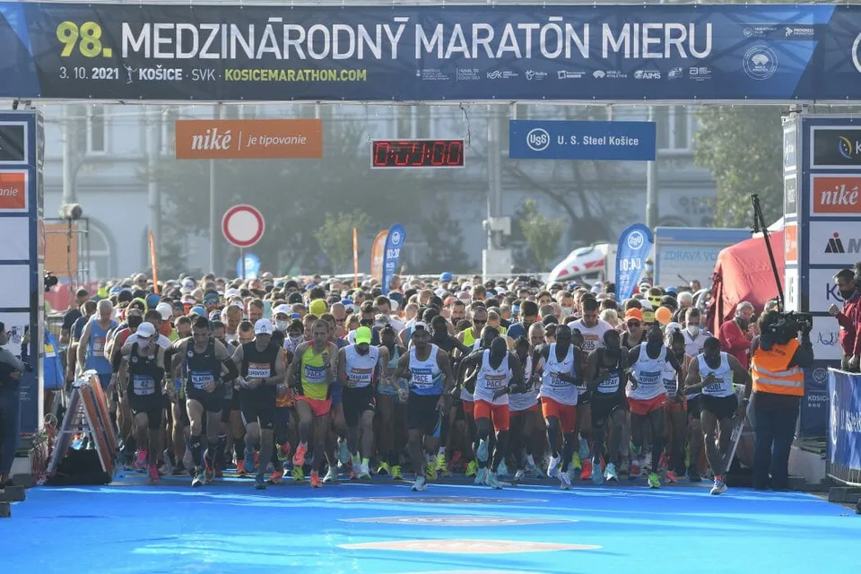 You are currently viewing Hrdina košického maratónu. Zranenú bežkyňu odniesol do cieľa na pleciach
