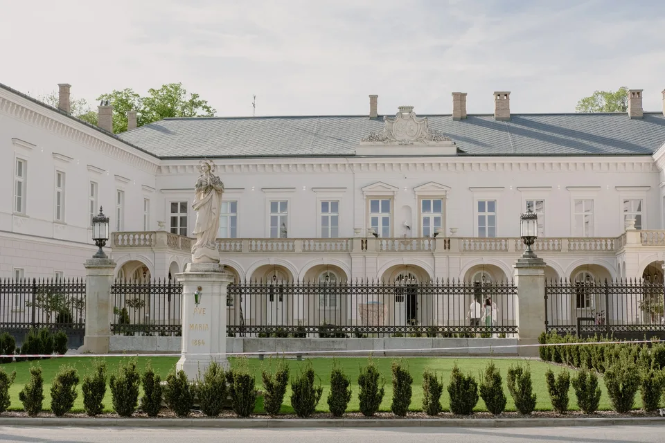 Read more about the article V ZÁPADOSLOVENSKOM MÚZEU PREDSTAVUJÚ ÁZIJSKÉ UMENIE, V KAŠTIELI VODERADY OSLÁVIA ČÍNSKY NOVÝ ROK