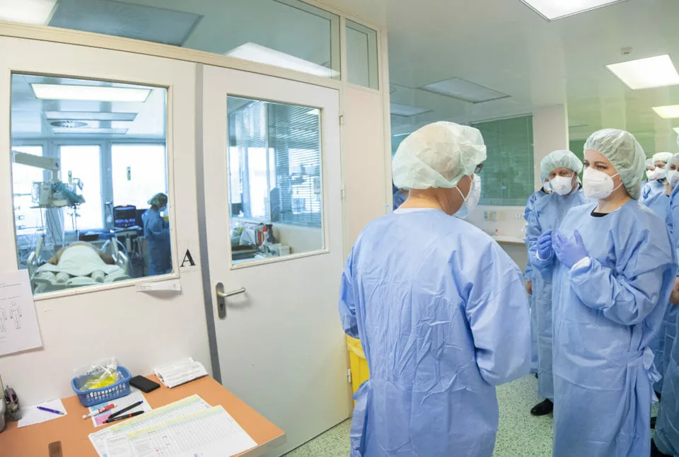 Read more about the article Audítori upozornili na riziká v štátnej poisťovni i v Dôvere. A Union sa vyhovára na administratívnu chybu