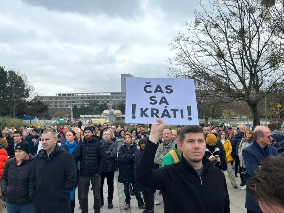 Read more about the article Sme na chvoste! Slovensko je z krajín V4 najmenej pripravené na výzvy v zdravotníctve