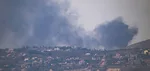 Dym po raketovom útoku na severe Izraela neďaleko hraníc s Libananom
