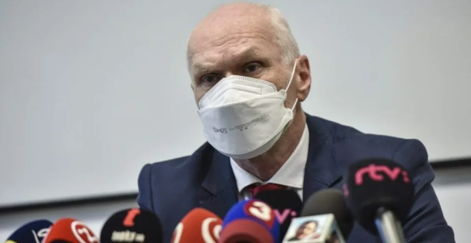 Read more about the article Novým prezidentom Slovenskej lekárskej komory sa stal Pavel Oravec