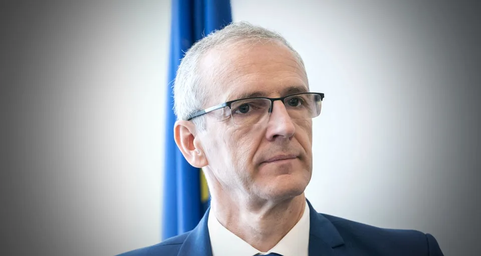 Read more about the article Štefanec: Požiadali sme eurokomisiu o urýchlenie dodávok vakcín na Slovensko!