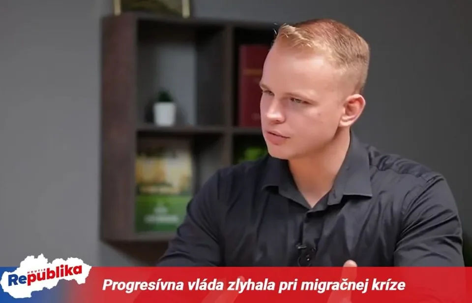 Read more about the article VIDEO Mazurek: ČAPUTOVÁ a ÓDOR sem pozvali imigrantov! TOTO je zrada Slovenskej republiky