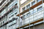 Rozsiahla rekonštrukcia jednej z najväčších škôl v kraji, Spojenej školy na Slančíkovej ulici v Nitre. Zateplenie budovy.