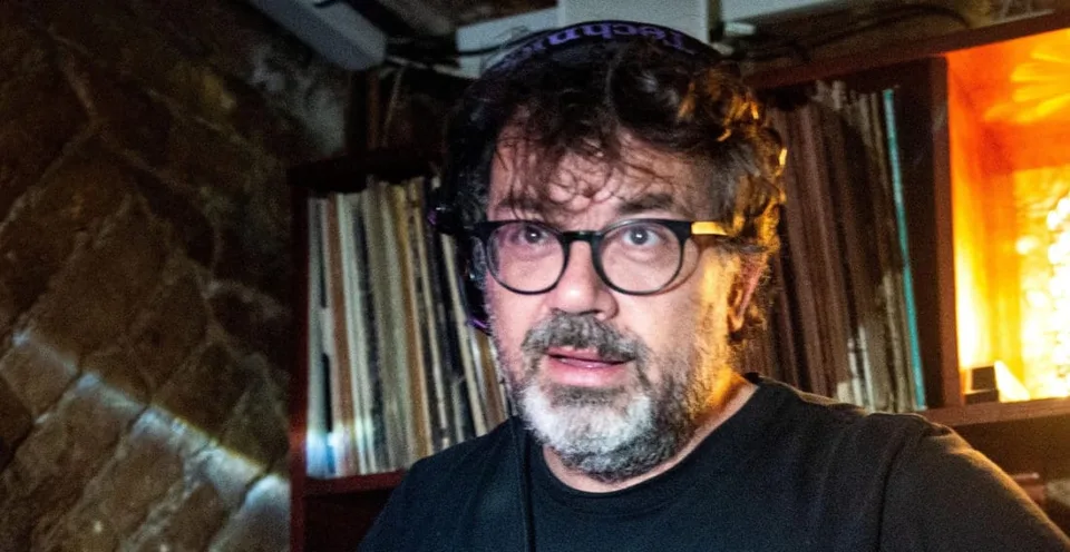 Read more about the article Editor Denníka N by vypínal konkurenciu: Že vás huba nebolí! Dúfam, že vás má SIS v hľadáčiku