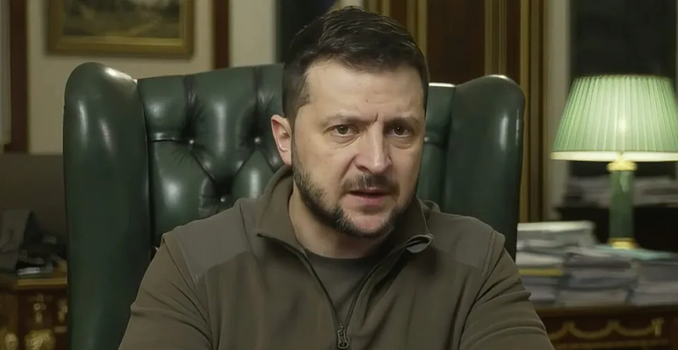 Read more about the article Ruskí vojaci hovoria blízkym o víťazstve Ukrajiny, tvrdí Zelenskyj