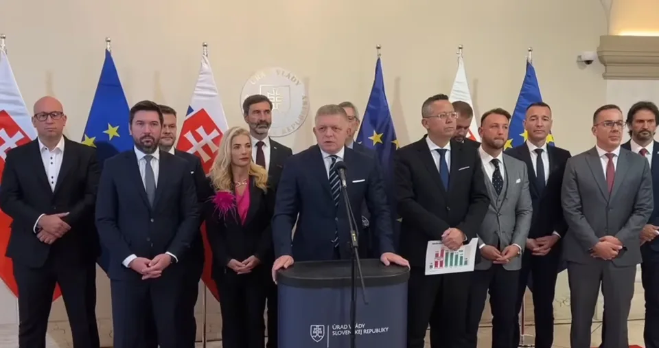 Read more about the article Vláda jednomyseľne schválila návrh rozpočtu na budúci rok. Fico hovorí o obrovskom úspechu