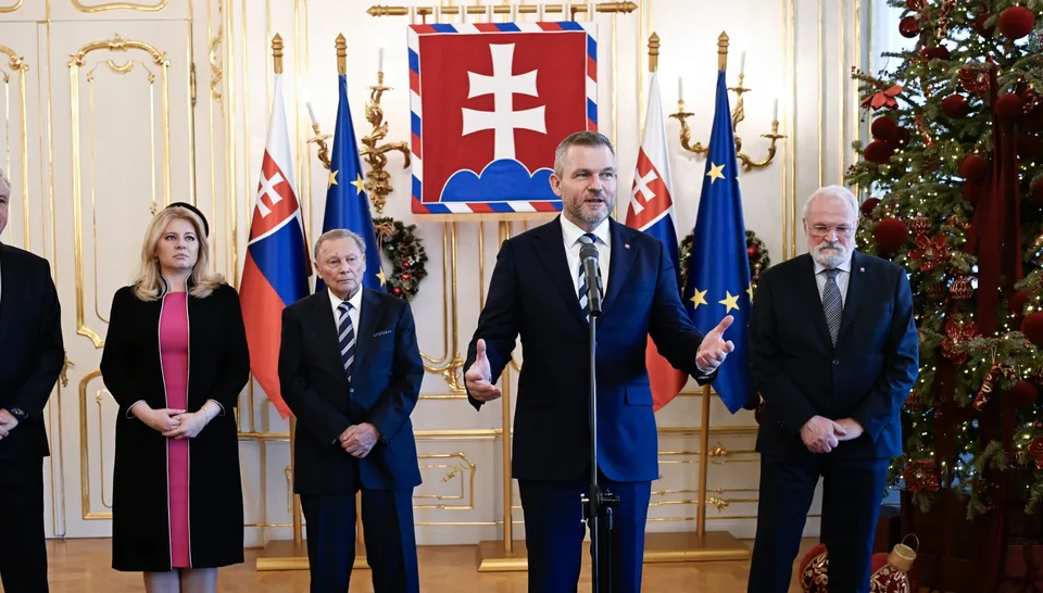 You are currently viewing Pellegrini, Čaputová, Gašparovič či Kiska. Prezident absolvoval prvý tradičný obed s bývalými hlavami štátu