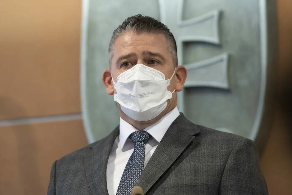 Read more about the article Smer tvrdí, že pôsobenie Mikulca bolo škandalózne. Saskár hovorí iba o jednom najväčšom zlyhaní ministra