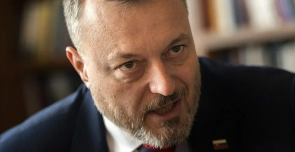 Read more about the article Krajniak o Matovičovej „revolúcii“: Nájdime riešenie, ako to zrealizovať. A nie kvôli krčahu vody to nezrealizovať