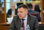 Šéf envirorezortu Tomáš Taraba (nominant SNS)