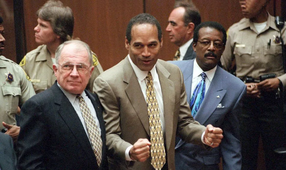 Read more about the article Zomrel O.J. Simpson, hviezda amerického futbalu, herec a obvinený z vraždy exmanželky