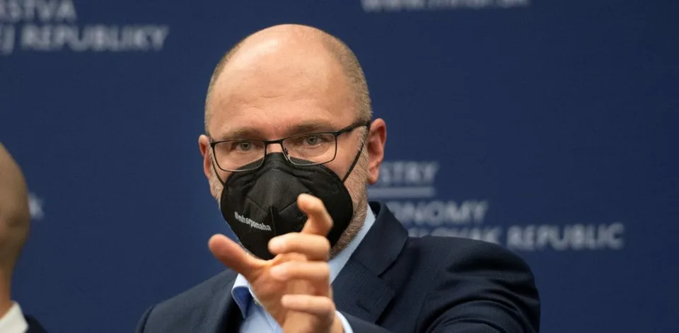 Read more about the article Minister Sulík: V energonosičoch je situácia stabilná, bezprostredné riziko nehrozí