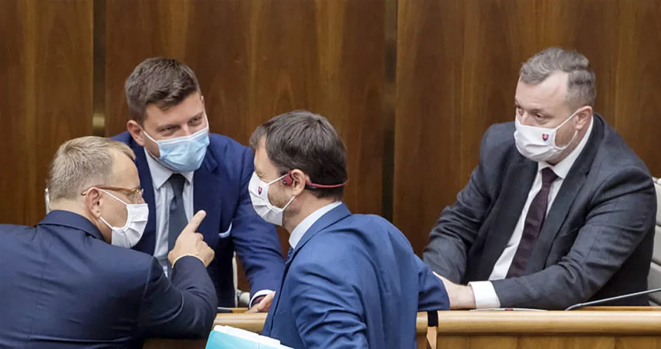 Read more about the article Martin Borguľa: Sme rodina hanbu vo vláde nerobia