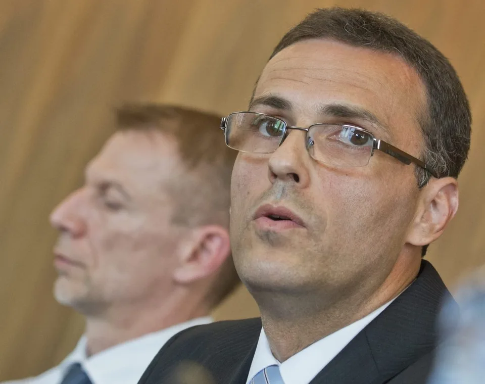 Read more about the article Čo strana to iné meno! Liberáli sú za Žilinku, strana Za ľudí chce Honza