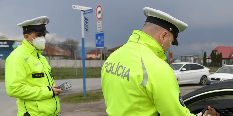 Read more about the article Polícia: Odhalila v ŽSK minulý týždeň 19 vodičov pod vplyvom alkoholu