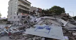Pohľad na trosky zrútenej budovy po zemetrasení v meste Sindirgi, na severozápade Turecka 11. augusta 2025.