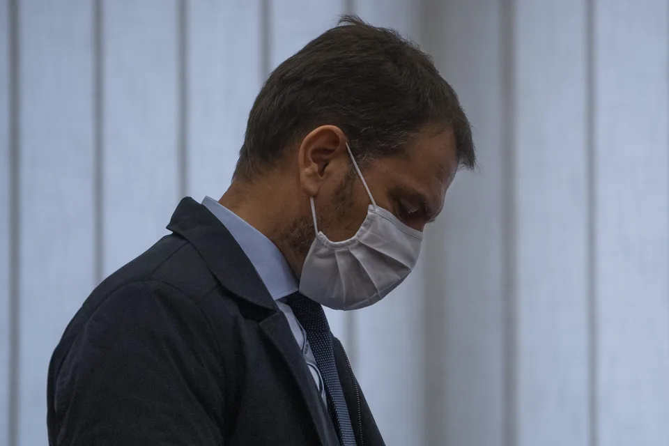 Read more about the article Matovič protestujúcim: Nič iné ako vodné delá a slzný plyn si nezaslúžili!