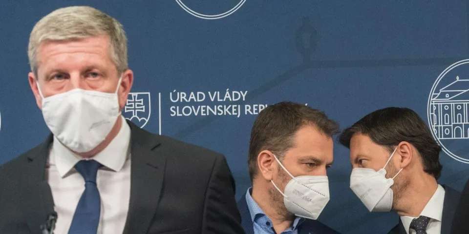 Read more about the article Z odchodu Lengvarského sa najviac teší Matovič. Na exministra za OĽANO vylial vedro špiny!