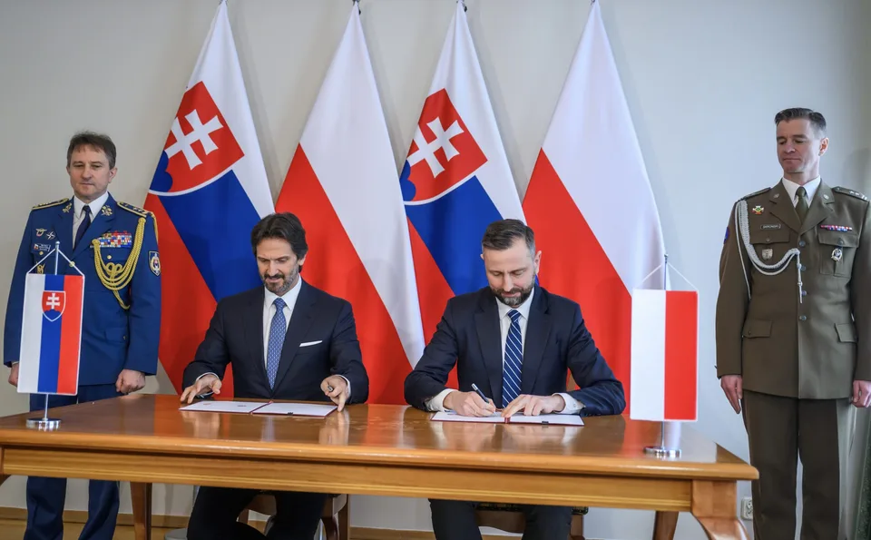 Read more about the article Ministri obrany Poľska a Slovenska podpísali dohodu o zámere posilniť spoluprácu