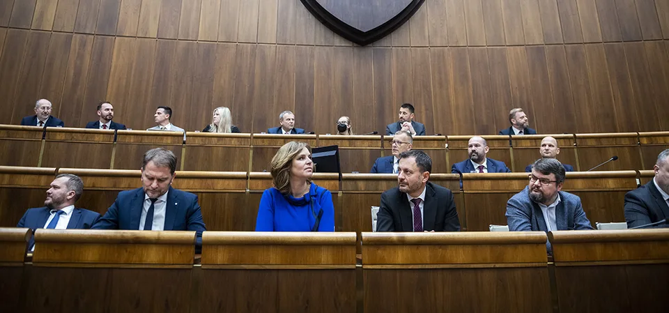 Read more about the article Podľa Draxlera začínajú byť politici otravní: Odporná predvolebná kampaň, zablatená bude celá spoločnosť!