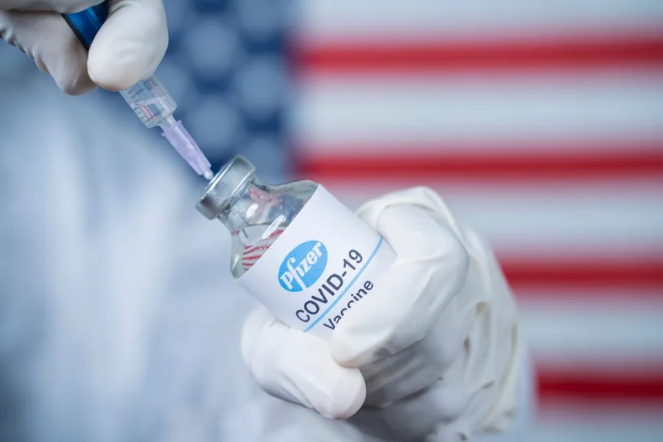 Read more about the article Bojí sa Pfizer zverejnenia informácií o schvaľovaní vakcíny? Pripúšťa aj pokles ceny akcií