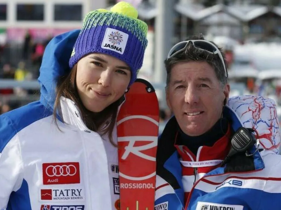 Read more about the article Ich cesty sa napokon rozdelili: Petra Vlhová sa lúči s trénerom Magonim